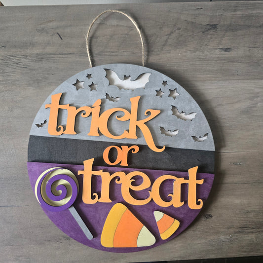 Trick or Treat Door Sign